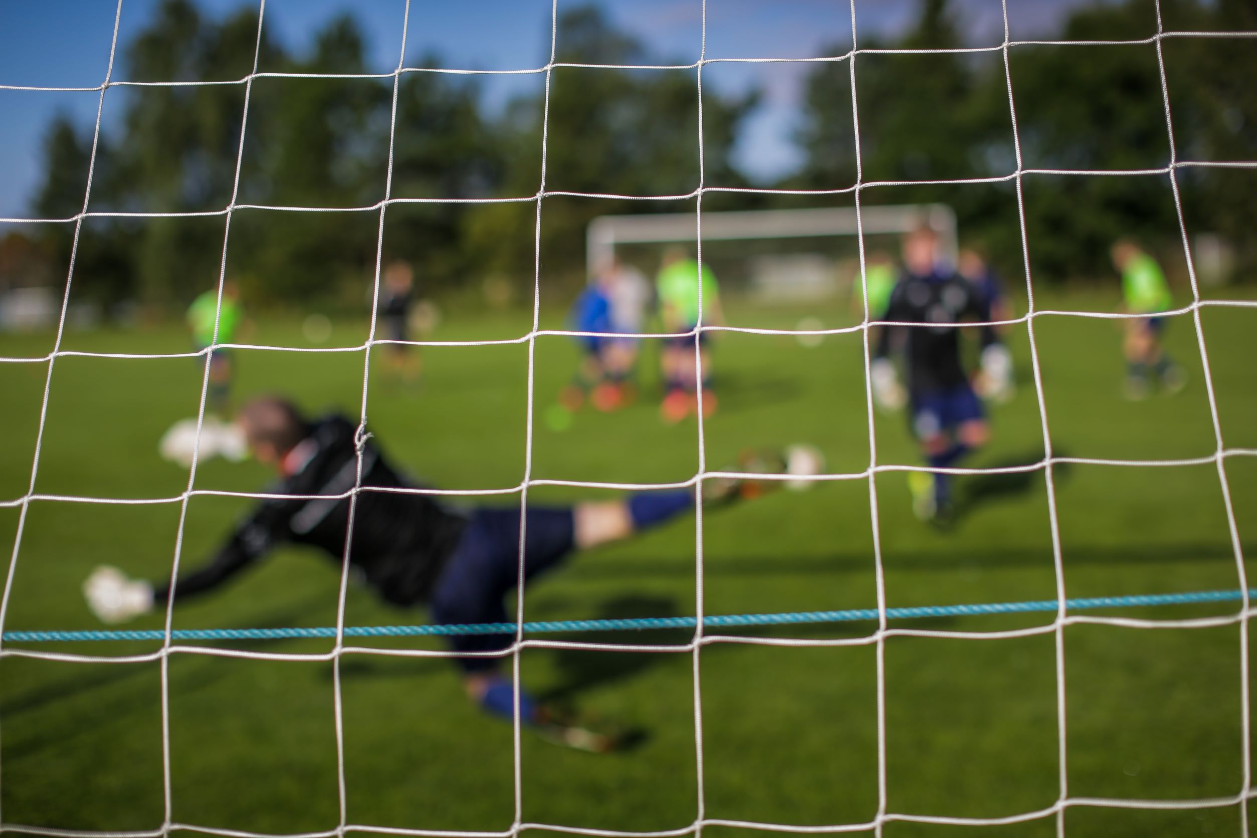 Elever spiller fodboldkamp