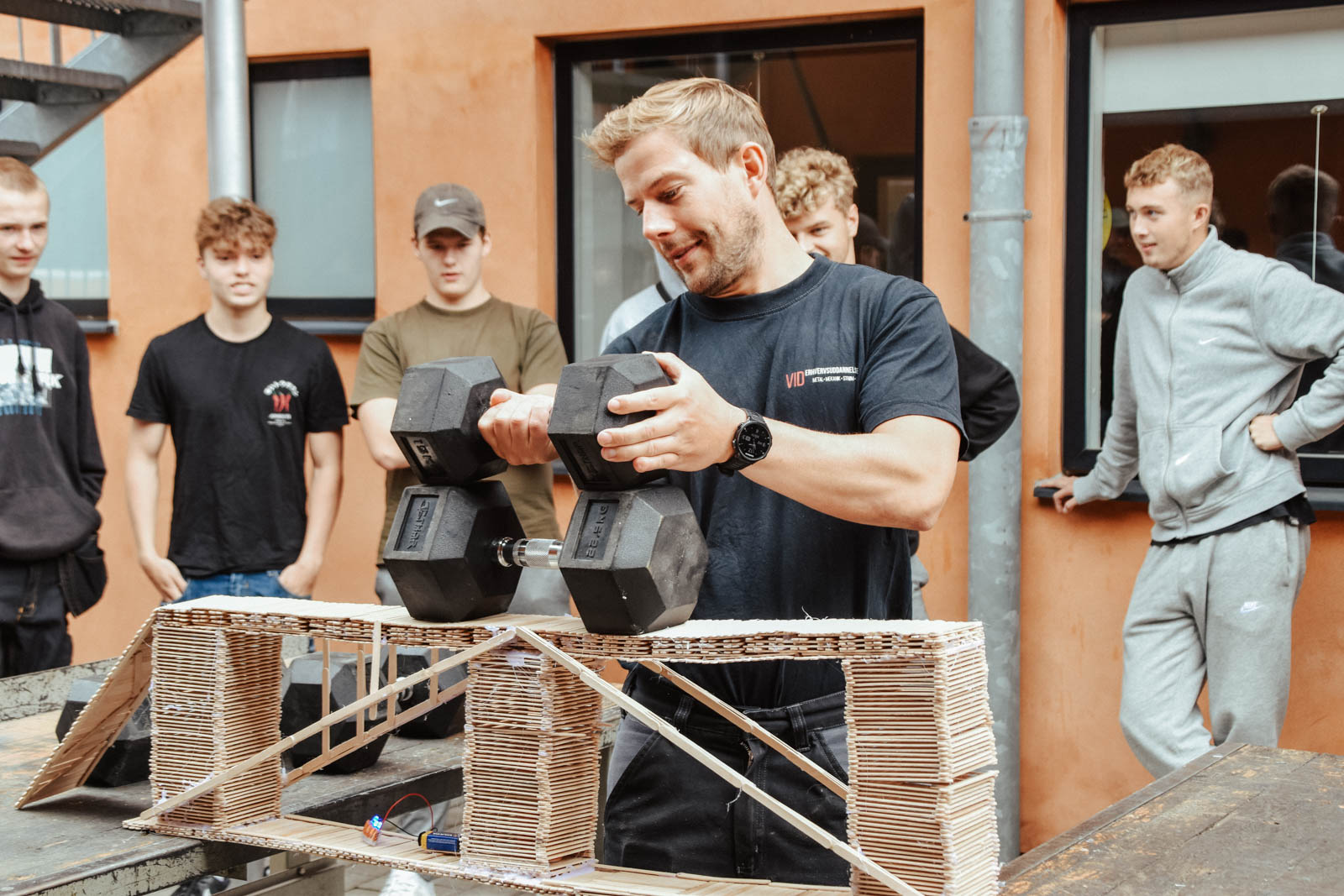 Bro af ispinde testes